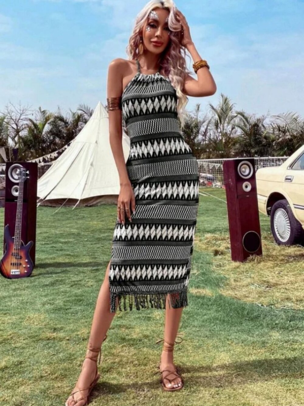 Black & White Geometric Print Strappy Dress size XL